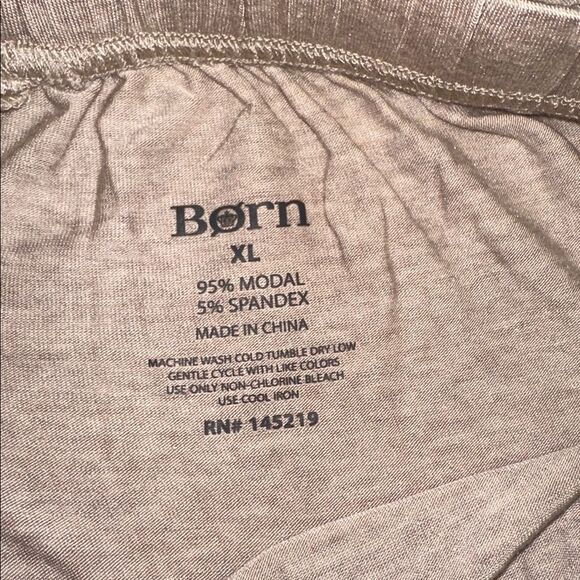 BORN XL Soft Oatmeal White Short Sleeve Button Down Notched Collar Shorts PJ Set - Picture 7 of 8